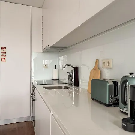Flores 177 - One Bedroom Flat In Antas * Porto
