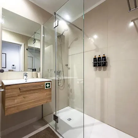 Flores 177 - One Bedroom Flat In Antas Apartment Porto